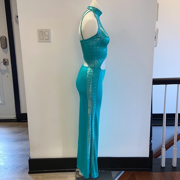 Aqua Holographic Wide leg Cutout Jumpsuit - Picture 8 of 15